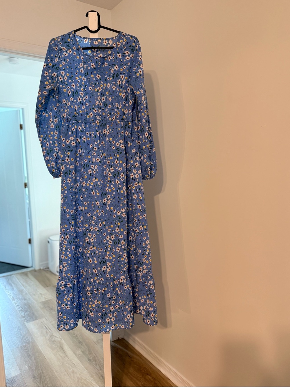 Blue Floral Long Sleeve Maxi Dress